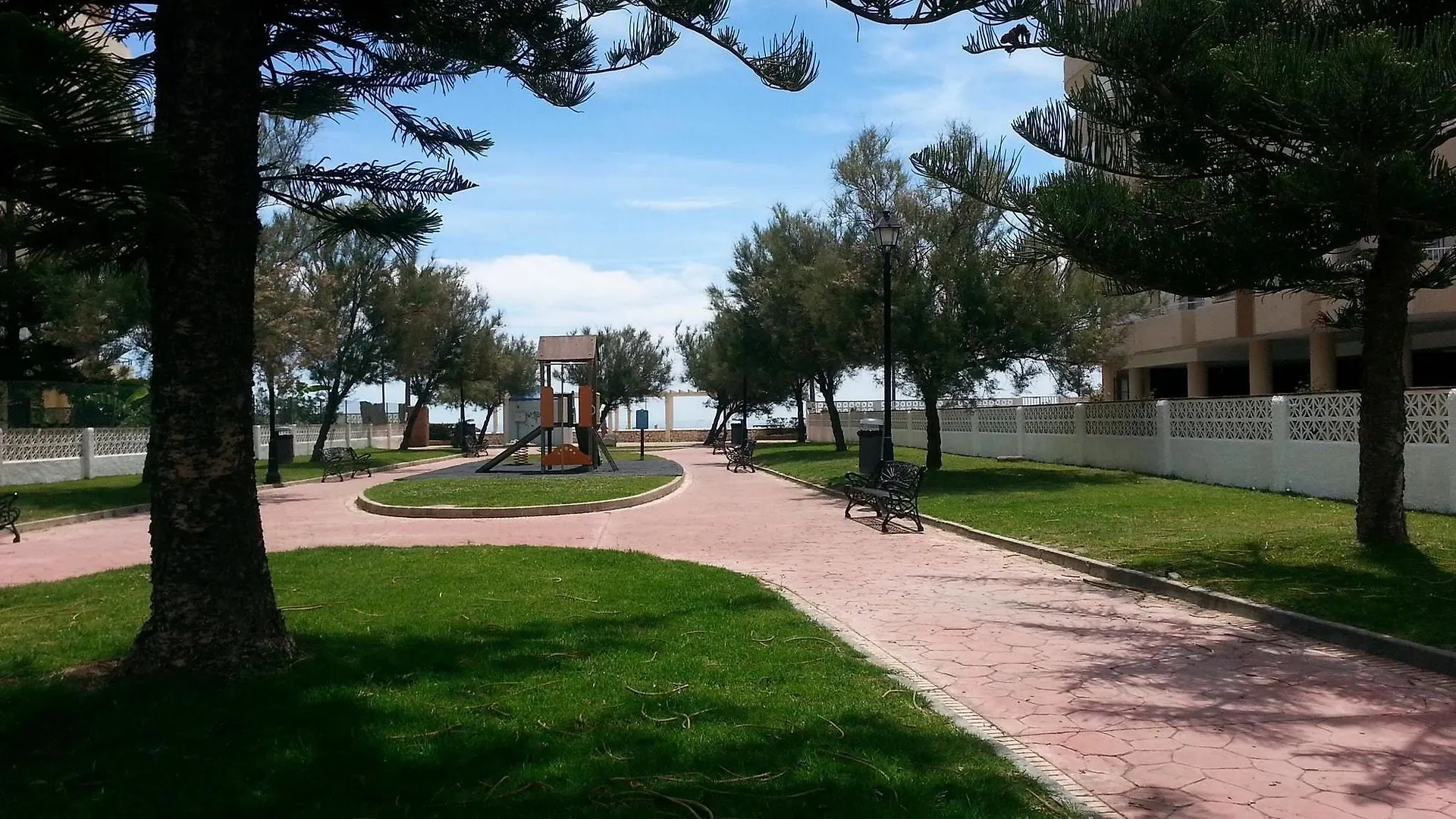 Apartment With 4 Bedrooms In Fuengirola, With Wonderful Sea View, Pool Mijas